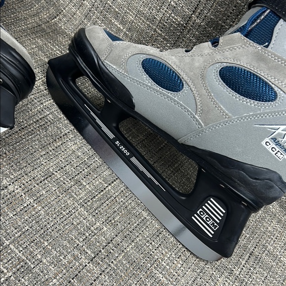 Ice Skates CCM Gray and Blue Alpine SL2500 NWOT - Picture 8 of 14